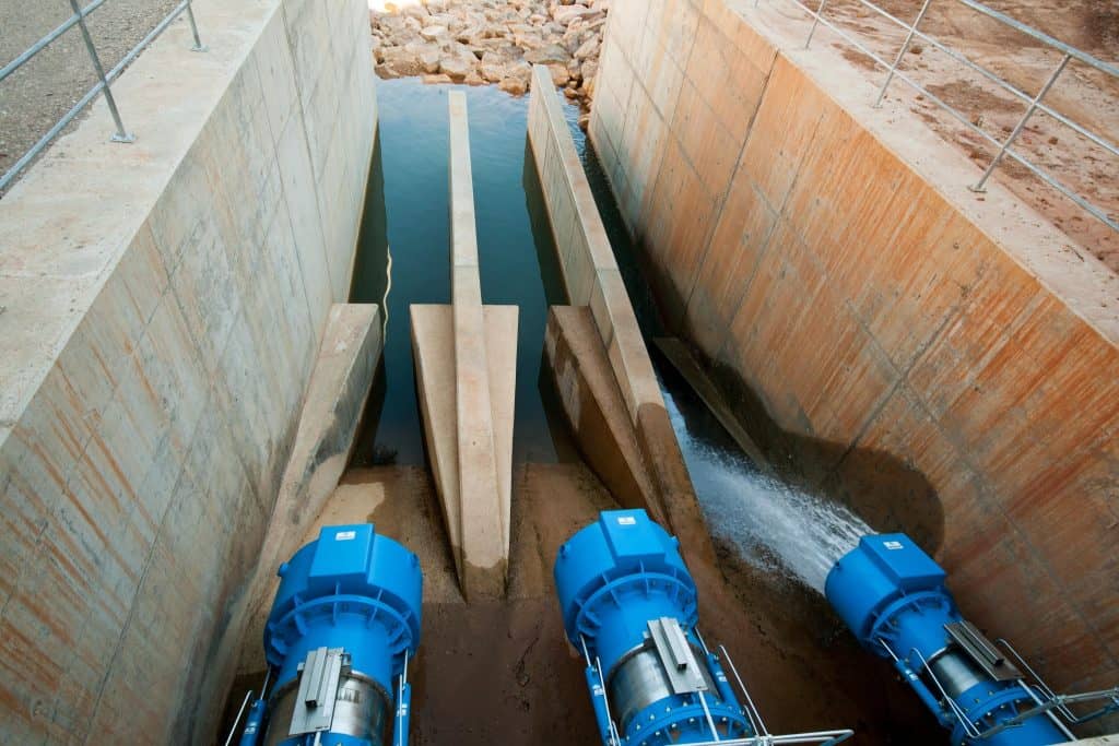 Salida agua de presa memoria técnica